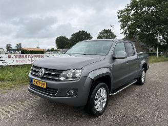 krockskadad bil bedrijf Volkswagen Amarok 2.0 TDI 4Motion DC Lang Highline 4x4, 4wd, airco, navigatie enz 2012/3