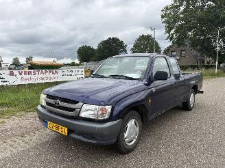 dommages fourgonnettes/vécules utilitaires Toyota Hilux 2.5 D4-D 90 EXTRA OPEN LAADBAK / PICK-UP  84.217 KM N.A.P. ! 2005/6