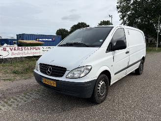 skadebil bedrijf Mercedes Vito 109 CDI GESLOTEN BESTEL 2007/2