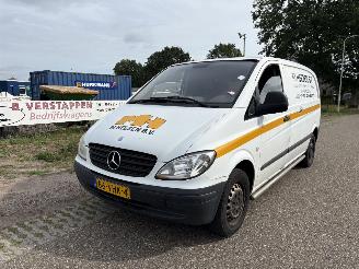 Vaurioauto  commercial vehicles Mercedes Vito 109 CDI GESLOTEN BESTEL, AIRCO 2007/6