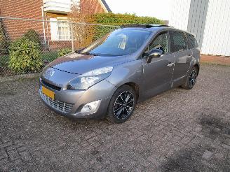 Avarii autoturisme Renault Grand-scenic 1.4 TCE Bose Navi Camera 6-Bak 2012/3