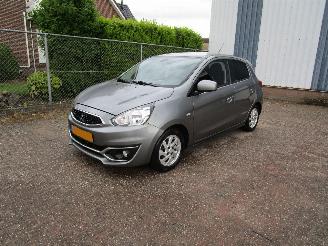 Schadeauto Mitsubishi Space-star 1.2 Navi Airco 2018/11