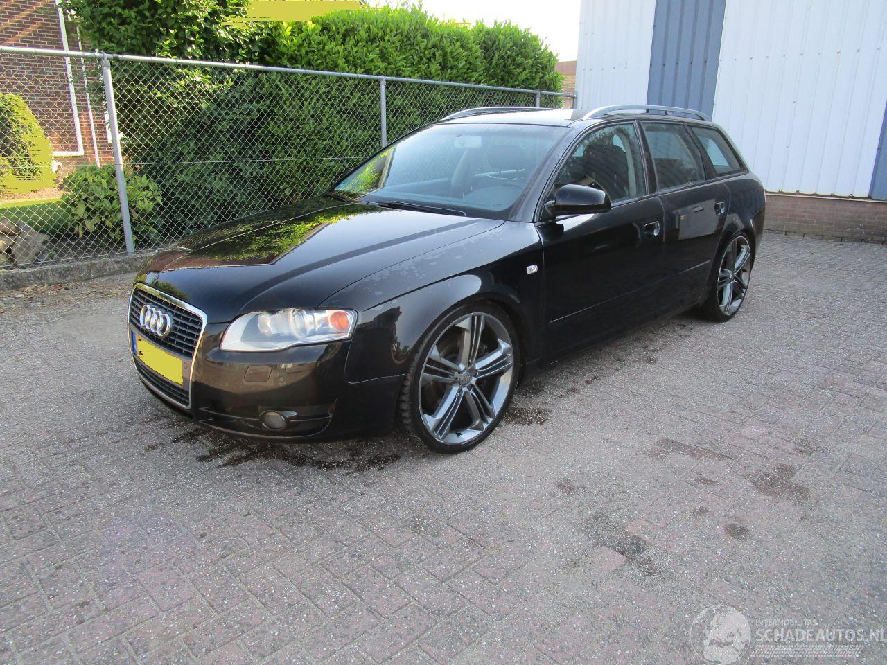 Audi A4 3.0 TDI Quattro Leder 6-Bak