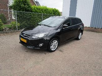 Schadeauto Ford Focus 1.0 Navi Clima 115.000 KM 2014/9