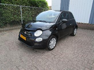 Schadeauto Fiat 500 1.0 Hybride Navi Airco 6-Bak 2022/8
