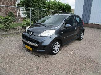 škoda osobní automobily Peugeot 107 Airco Radio/CD 5-Drs 2011/1