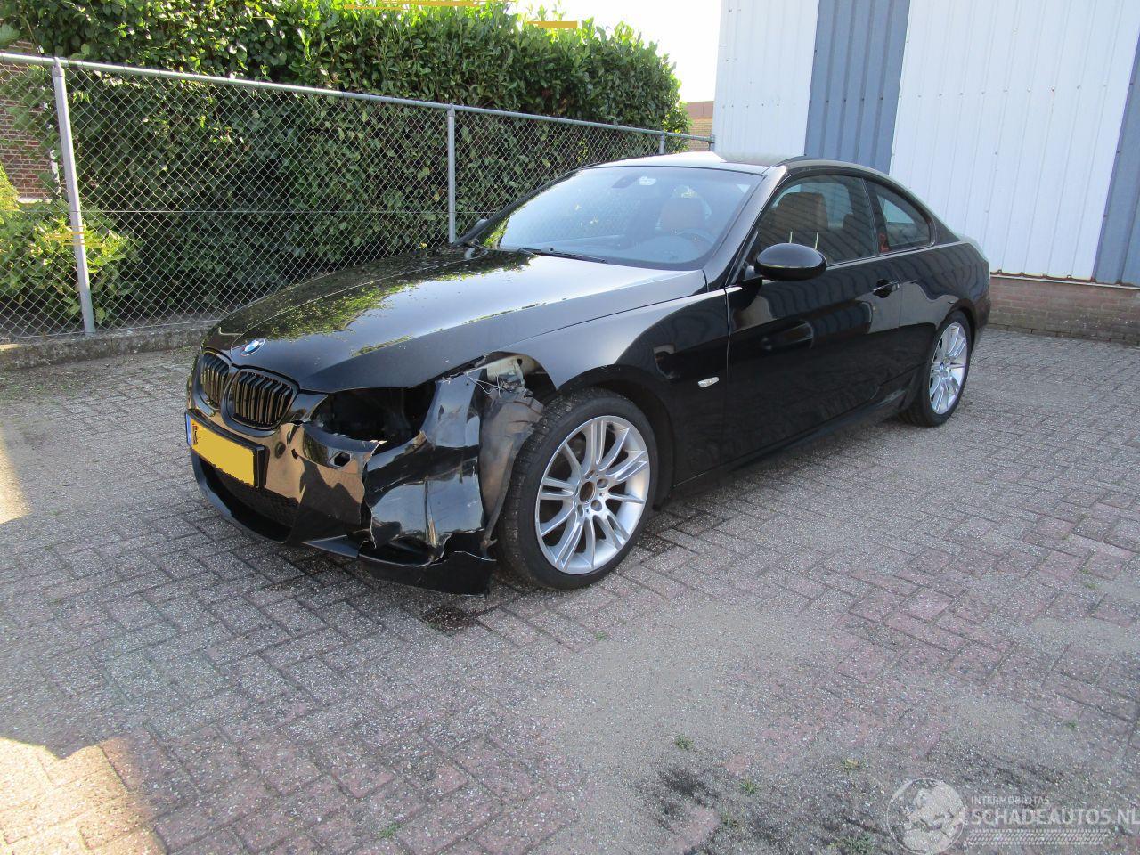 BMW 3-serie 320i Coupe Leder Navi Clima