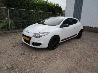 Voiture accidenté Renault Mégane Coupe 1.4 TCE Monaco GP Parelmoer Wit 2012/2