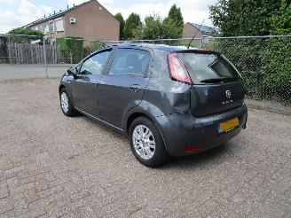 Fiat Punto 1.2 Airco Radio/CD 5-Drs picture 2