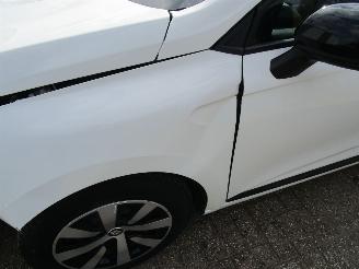 Renault Clio 1.0 TCE Navi Airco 91.000 KM picture 8