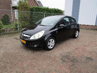 damaged passenger cars Opel Corsa 1.4 2008/3