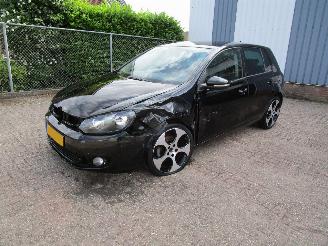 damaged passenger cars Volkswagen Golf 1.4 TSI Navi Leder Clima 6-Bak 2009/1