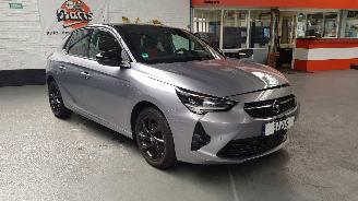 Schadeauto Opel Corsa 1.2 TURBO 12V AUT 4DRS BENZ 1.199CC 96KW 131PK 2023/5