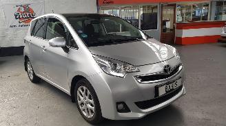 Vaurioauto  passenger cars Toyota Verso S 1.3 VVT-I  AUT BENZ 5 DRS NAP.... 2014/1
