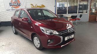 Voiture accidenté Mitsubishi Space-star 1.2 12V  BENZ 1.193 CC 52 KW 71PK 2024/4