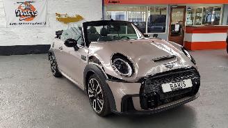 skadebil auto Mini Cooper S 2.0 16V COOPER S CABRIO BENZ  AUT 1.998CC 131KW 178PK 2022/1