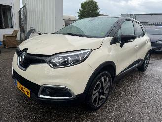 škoda osobní automobily Renault Captur 1.2 AUTOMAAT TCe Dynamique BJ 2016 128.881 KM 2016/2