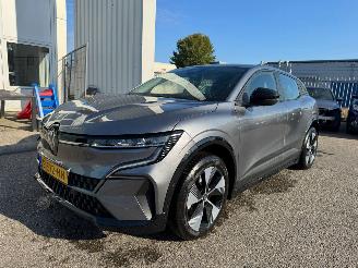 Voiture accidenté Renault Mégane E-Tech EV60 Optimum Charge Evolution AUTOMAAT 2023/3