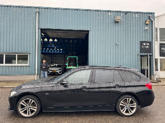 BMW 3-serie Touring 320i Corporate Lease High Executive AUTOMAAT picture 2