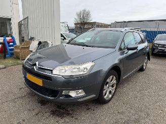 Vaurioauto  passenger cars Citroën C5 Tourer 1.6 THP Business BJ 2011 196.606 KM 2011/4