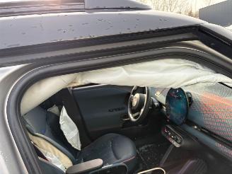 Mini Aceman E Favoured M 42.5 kWh picture 18