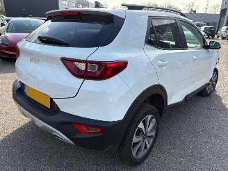 Kia Stonic 1.0 AUTOMAAT T-GDi MHEV DynamicPlusLine picture 5