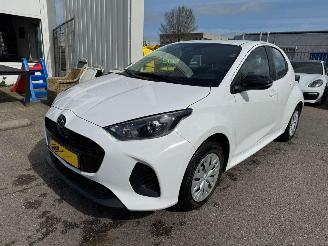 uszkodzony samochody osobowe Mazda 2 Hybrid 1.5 Prime-line AUTOMAAT 2025/8