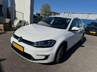 Unfallwagen Volkswagen e-Golf e-Golf 2018/1