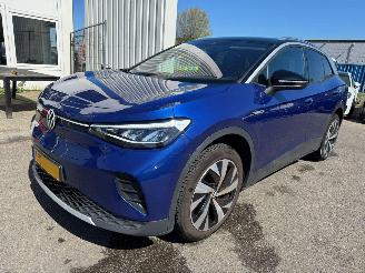 Voiture accidenté Volkswagen ID.4 First 77 kWh 2021/6
