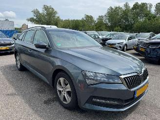 Avarii autoturisme Skoda Superb 1.5 AUTOMAAT  TSI ACT Business Edition 2020/7