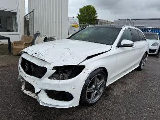 Schadeauto Mercedes C-klasse Estate 180 AUTOMAAT Business Solution Plus Upgrade Edition 2017/11