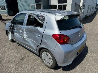 Mitsubishi Space-star 1.0 Cool+ picture 3