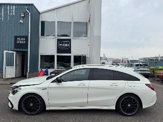 Mercedes Cla-klasse Shooting Brake 180 AMG Night Edition Plus picture 2