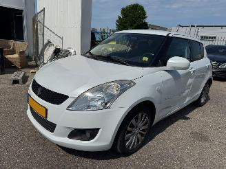 Schadeauto Suzuki Swift 1.2 Exclusive EASSS 2011/4