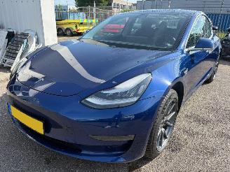 krockskadad bil auto Tesla Model 3 Long Range AWD 75 kWh 2019/12