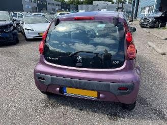 Peugeot 107 1.0 Access Accent picture 4