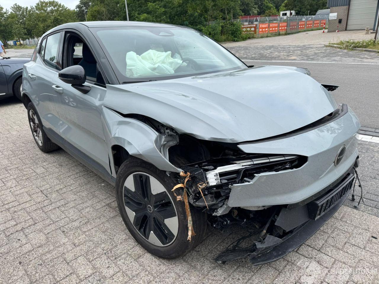 Volvo EX30 Single Motor Plus 51 kWh