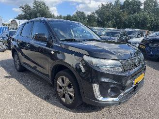 Suzuki Vitara 1.4 Boosterjet Select Smart Hybrid picture 2