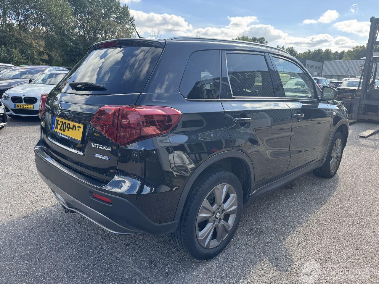 Suzuki Vitara 1.4 Boosterjet Select Smart Hybrid