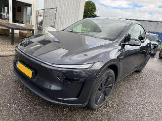 Schadeauto Tesla Model Y RWD 58 kWh 2025/10