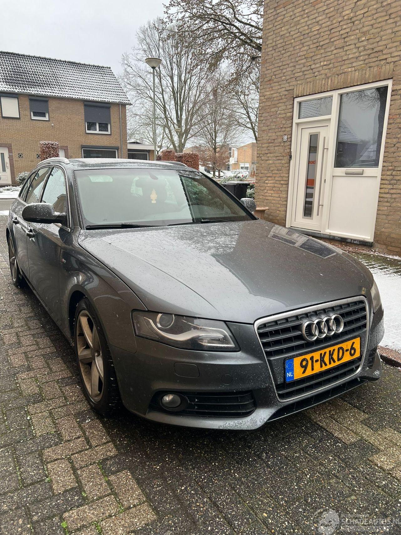 Audi A4 A4 2.0 T S-LINE  132 KW