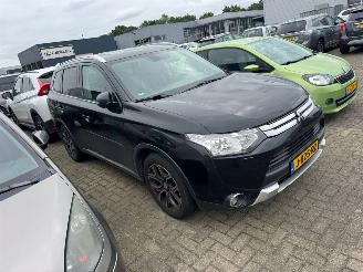 Auto incidentate Mitsubishi Outlander Outlander 2.2 7 Seats 2015/6