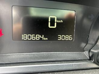 Peugeot 308 1.2 PURETECH BLEU LEASE EXECUTIVE picture 9