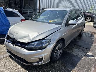 Volkswagen e-Golf E-GOLF picture 2