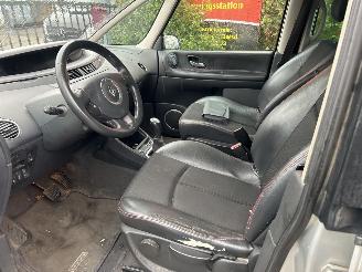 Renault Grand-espace 2.0 T DYNAMIQUE 7 P picture 7