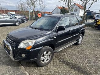 Schadeauto Kia Sportage 2.0  CVVT  X-Ecutive 2009/1