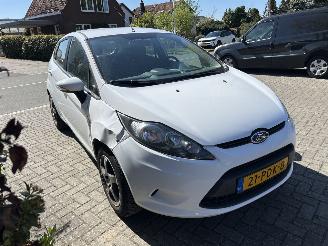 krockskadad bil auto Ford Fiesta 1.25 LIMITED 2011/1