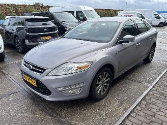 Schadeauto Ford Mondeo 1.6 ECOBOOST TITANIUM 2011/6