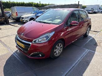  Peugeot 208 1.2 Pure Tech Blue Lion 2017/12