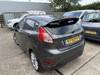 Coche accidentado Ford Fiesta 1.25  ST LINE, 2016/4